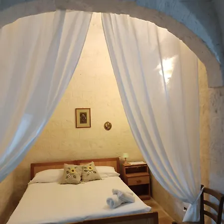 Casa Lilly بيت للعطل سيغلي ميسابيكا